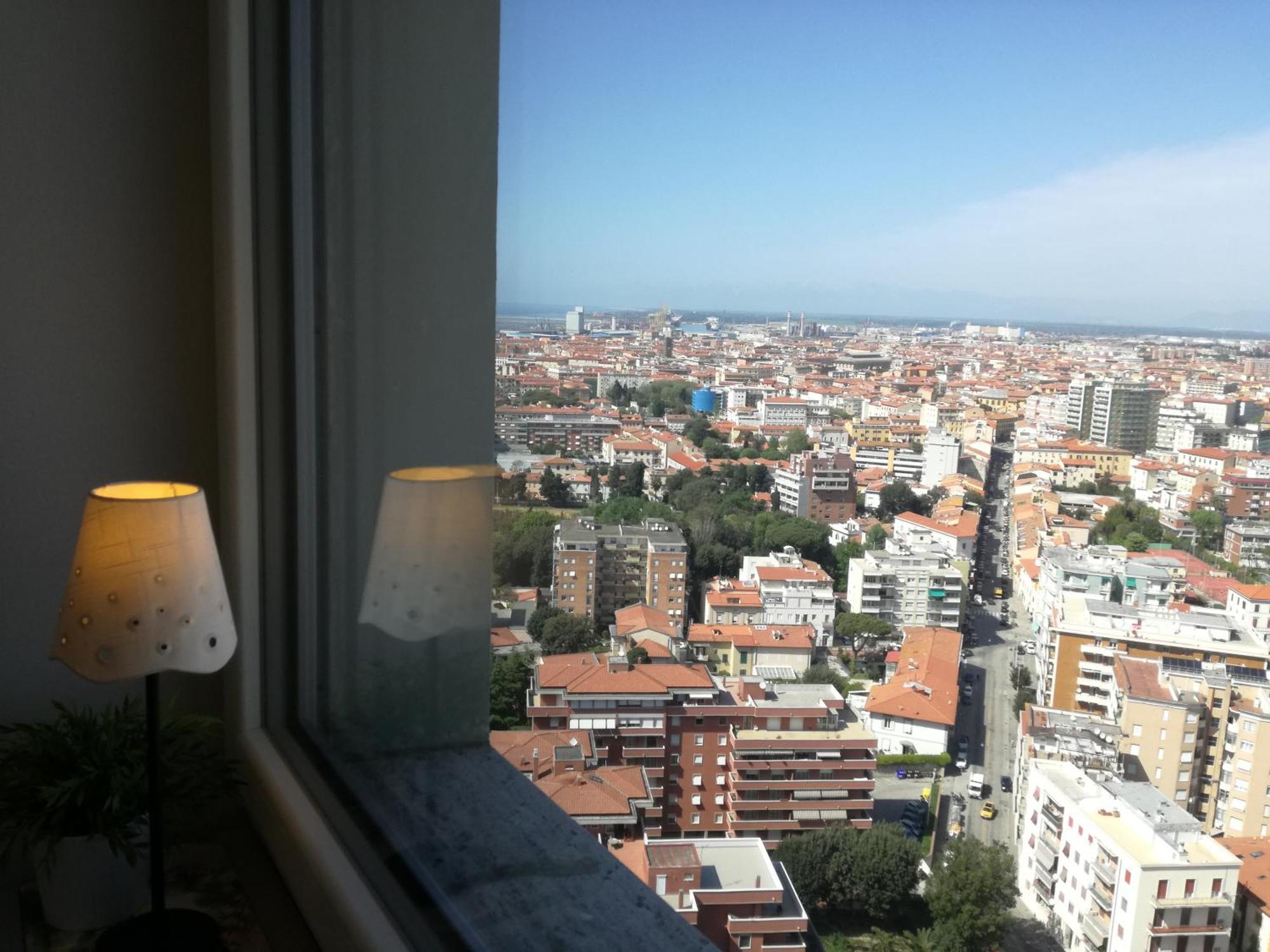 Il Grattacielo B&B Livorno Dış mekan fotoğraf