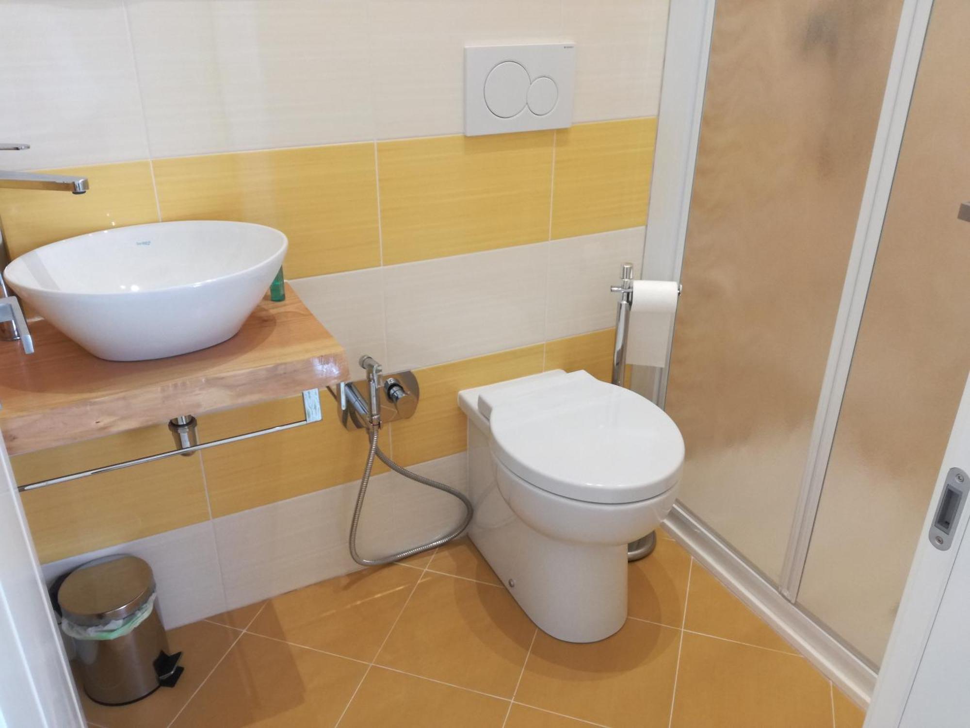 Il Grattacielo B&B Livorno Dış mekan fotoğraf